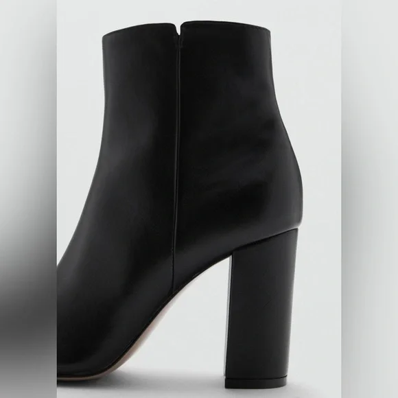 Mango Pointed Heel Black Ankle Booties - Picture 4 of 5